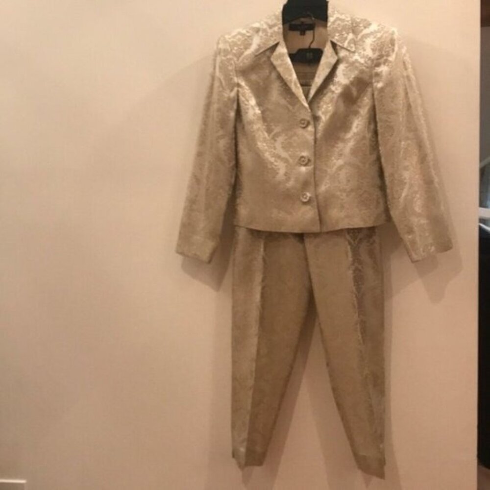 ✨🌟 Vintage A.B.S. Studio Women’s Gold Brocade Jacket Suit Seperates| Size 6 | M